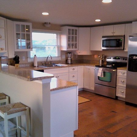 Hotel The Ocean View West Hyannisport Esterno foto