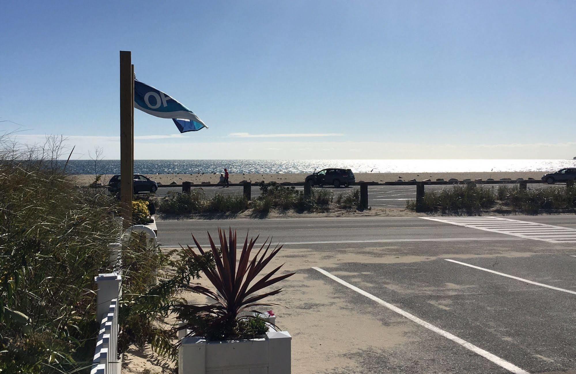 Hotel The Ocean View West Hyannisport Esterno foto